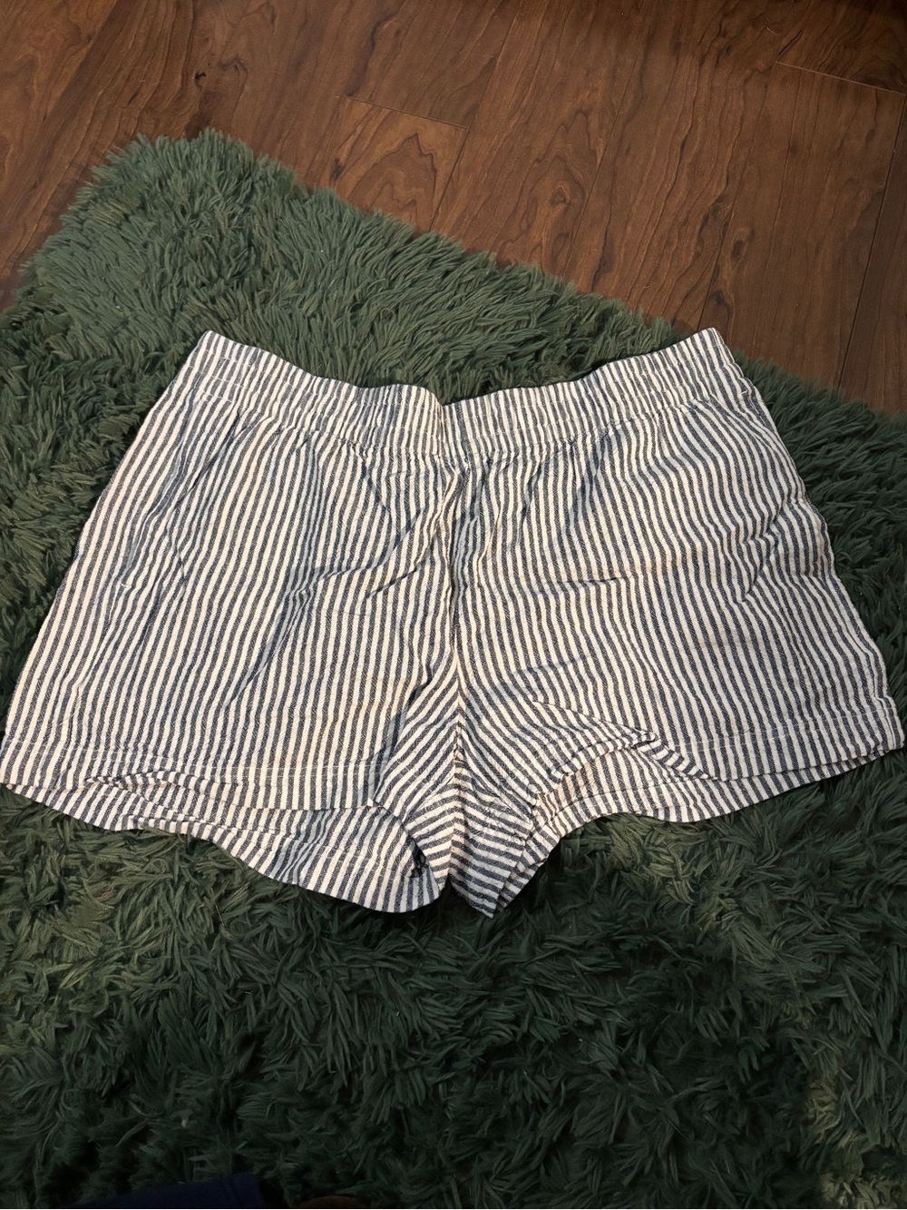 Old Navy Linen Shorts